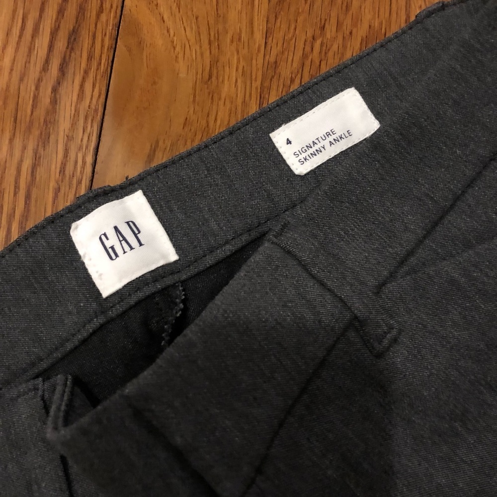 Gap signature skinny ankle pants